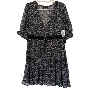 Trixxi Dark Grunge Floral Lace‎ Lightweight Dress Size S